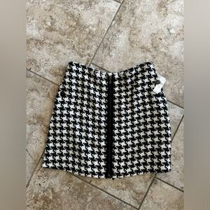 Anthropologie Black and White Houndstooth Zip-Front Skirt